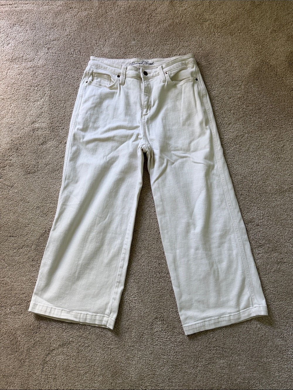 Universal Thread Cream High-Rise Jeans